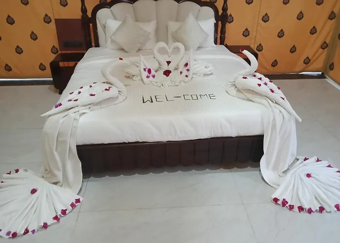 Hotel Anan Palace