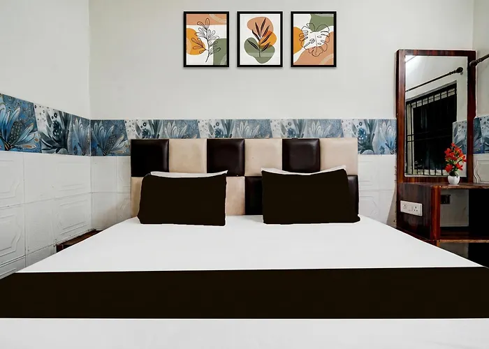 Super Hotel O Bhuteshwar Mahadev Temple Formerly Raghav Guest House