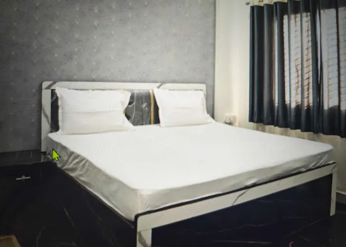 Pop 84355B New Highway Hotel