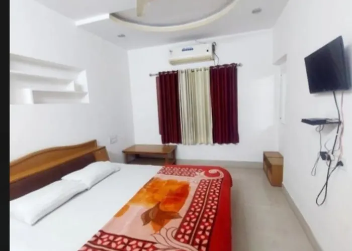 Hotel Prayag With Ev Car Station 7,4Kw