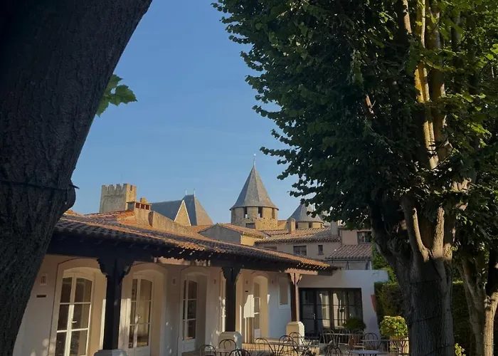 Best Western Plus Le Donjon - Cœur de La Cité Médiévale Carcasona