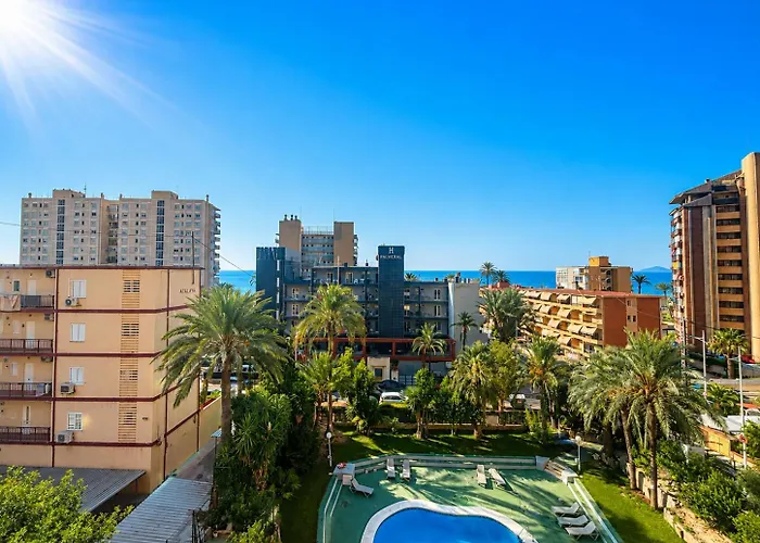 Apartamentos El Faro By Mc Benidorm