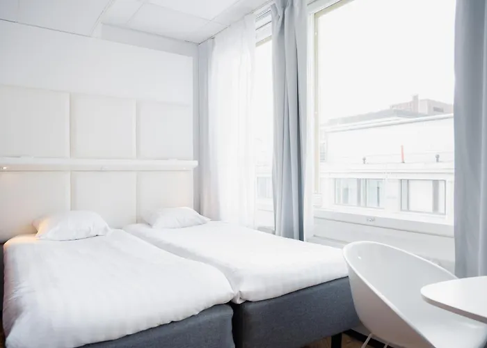 Omena Hotel Helsinki Loennrotinkatu
