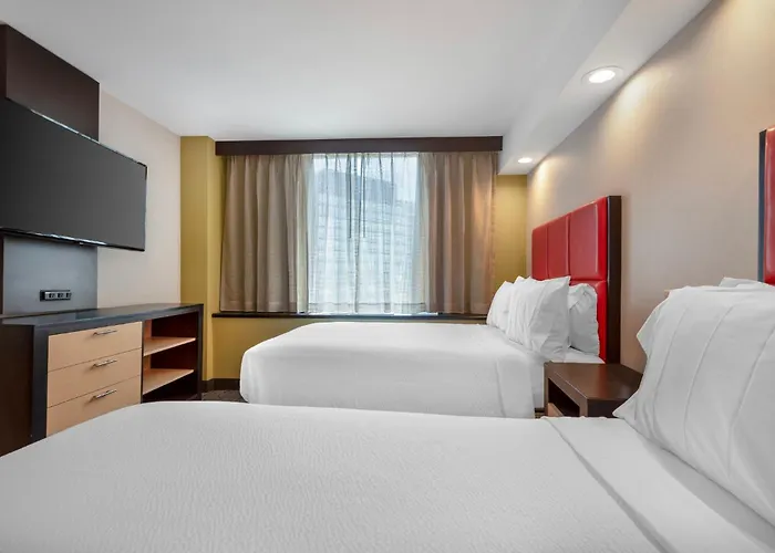 Holiday Inn Express Denver Downtown By Ihg
