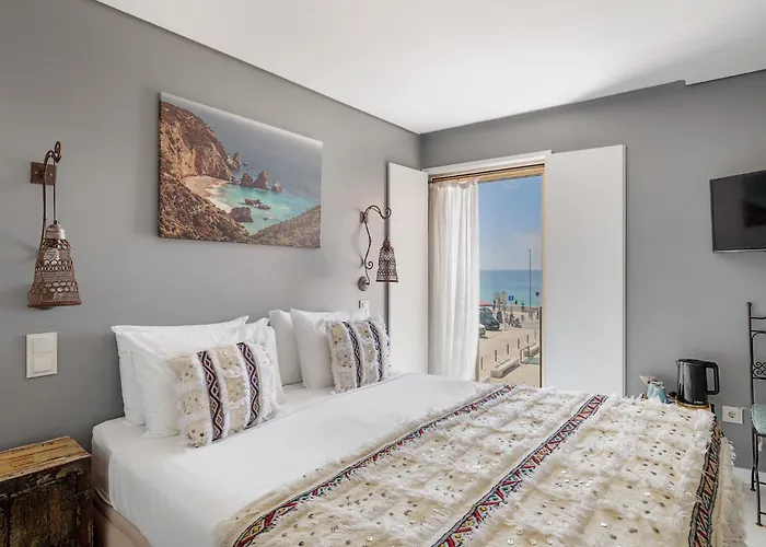Casa da Praça Guest House Sesimbra
