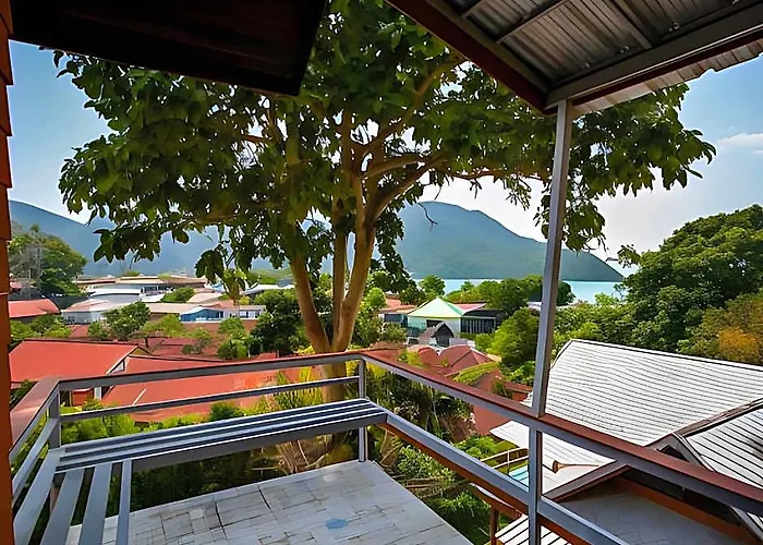 Phitarom Phi Phi Resort