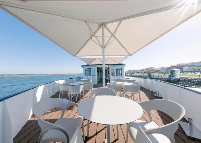 Costa Do Sal Hotel Boat Lounge Aveiro