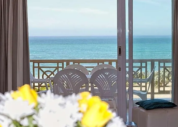 Milkwood Beachfront Acommodation 317,J'Bay