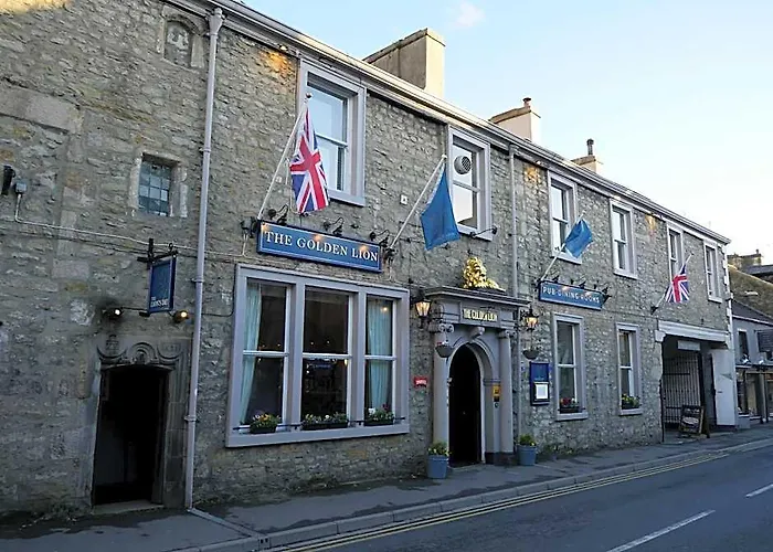 The Golden Lion At Settle