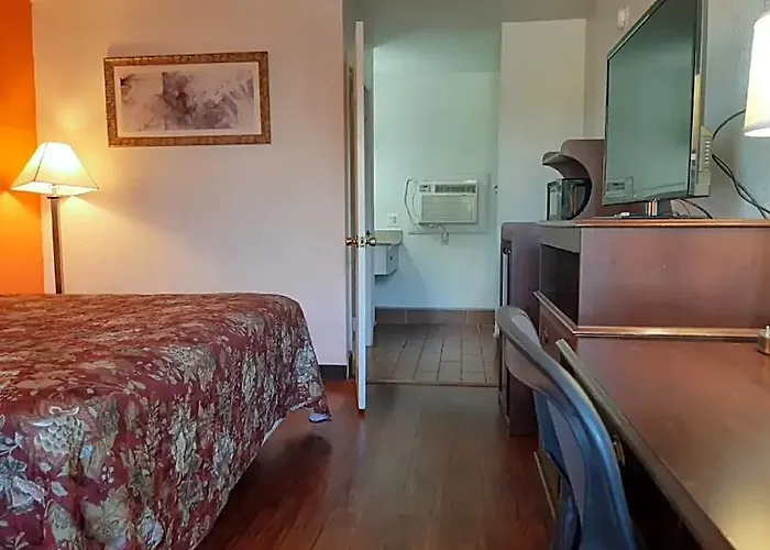 Oyo Hotel Jonesville Nc I-77