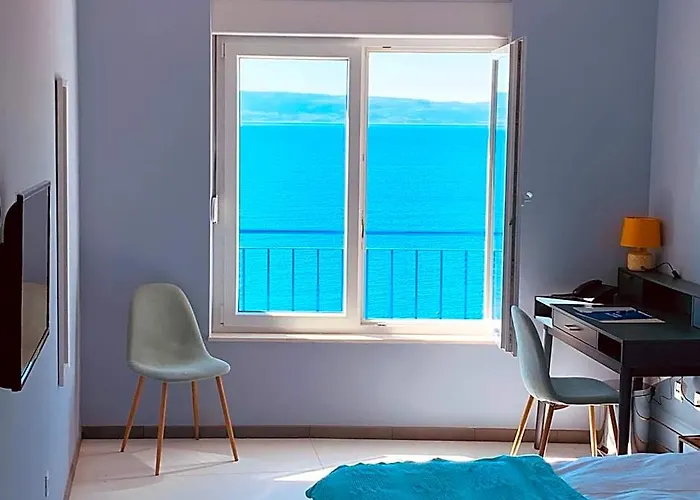 Hotel Elu Iris