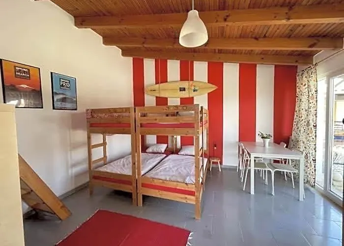 Da Silva Surfcamp 7 Bettzimmer Mit Fruehstueck