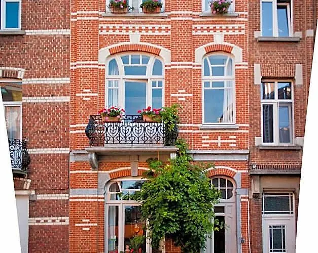 B&B Lodging At 8 Leuven