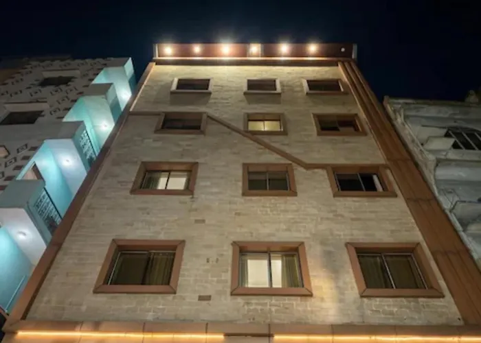 Hotel Darbar International