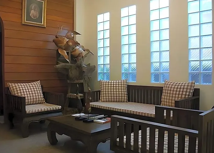 Wake Up At Muang Kao Boutique Hotel