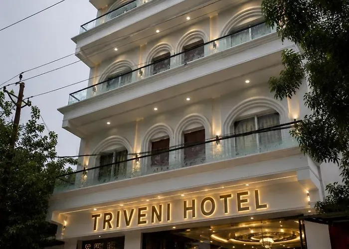 Triveni Hotel And Restaurant