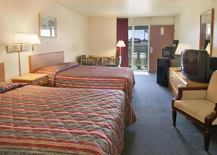 Days Inn By Wyndham Okmulgee