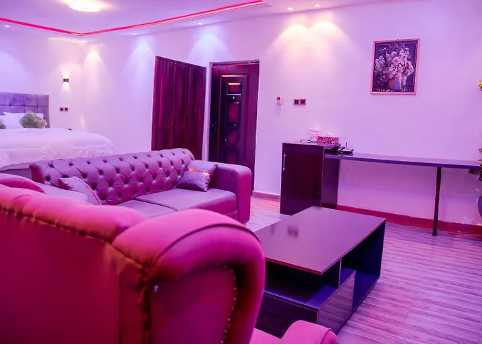 Aureza Paradise Hotel