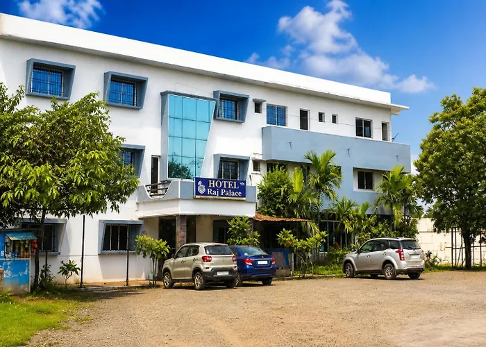 Hotel Raj Palace