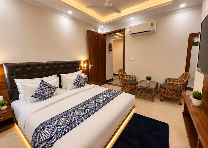 Sitara Premium Gangotri Palace, 1Km Distance From New Glass Bridge - Tapovan #Privateparking