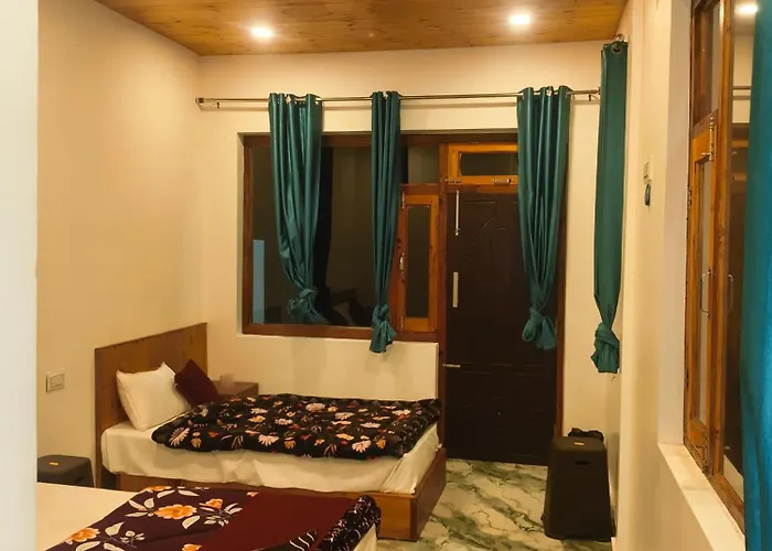 Namaste Ganga Himalayan Reatreat