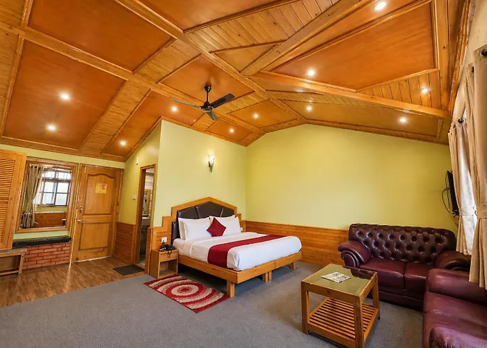 Hotel Hollywood Manali - Scenic River & Mountain View With Premium Rooms Near Mall Road