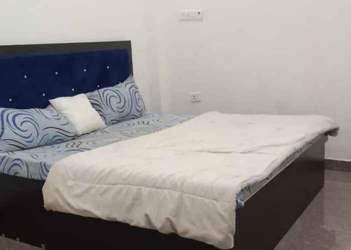 The Dream Hotel And Rooms