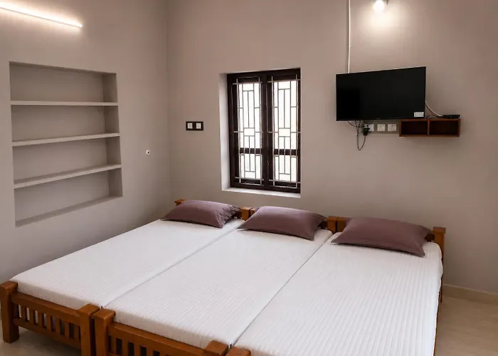Hotel Sabareesh Kanyakumari