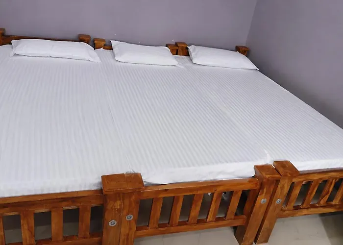 Hotel Sabareesh Kanyakumari