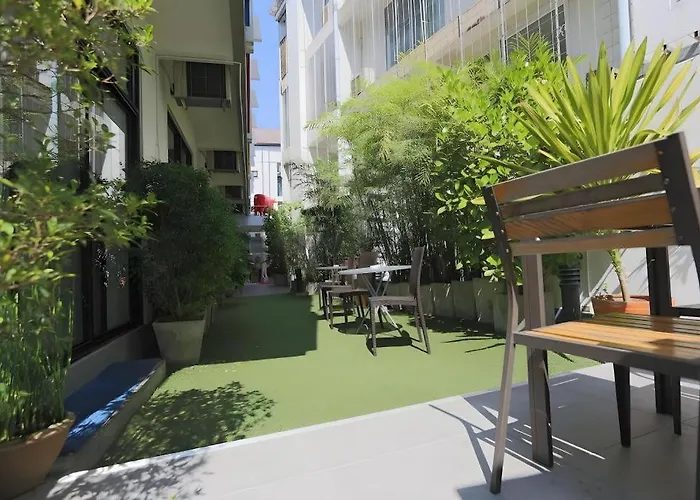 Hotel Montha