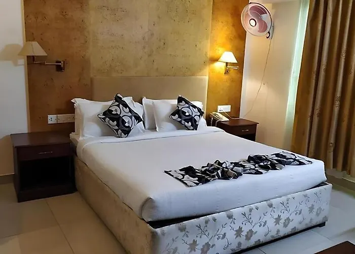 Hotel Bessota International Thiruvalla