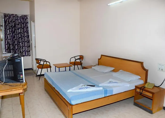 Hotel Shri Annalakshmi Lodge