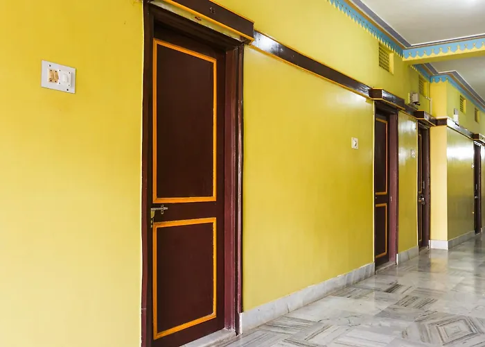 Spot On Indra Bhawan Lodge