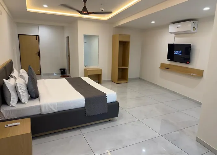 Hotel Sky Comfort Inn
