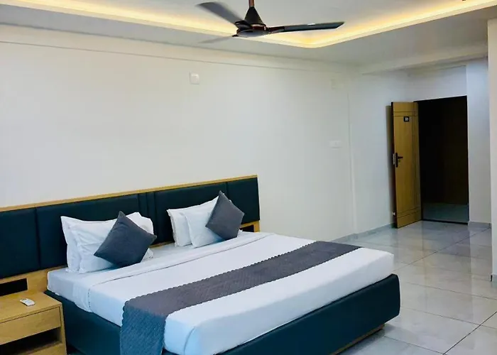 Hotel Sky Comfort Inn