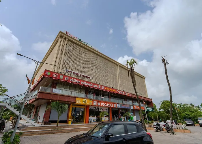 Hotel Monville Daman