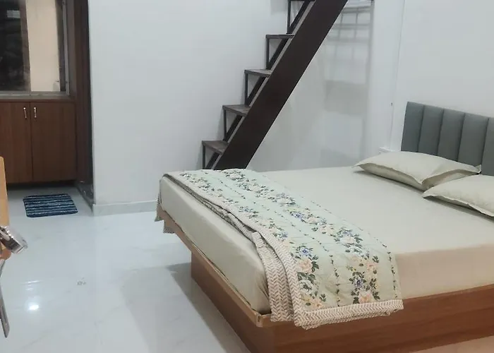 Raya Inn