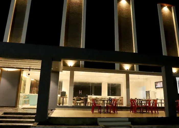 Hotel Ellora Pride