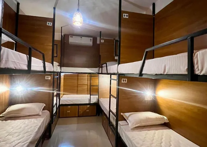 Cozy Rooms & Dormitory