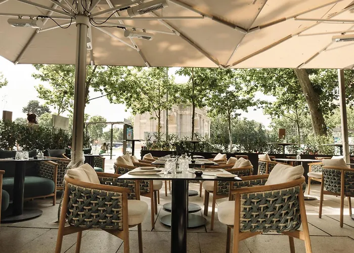 Hospes Puerta de Alcalá, a Member of Design Hotels Madri