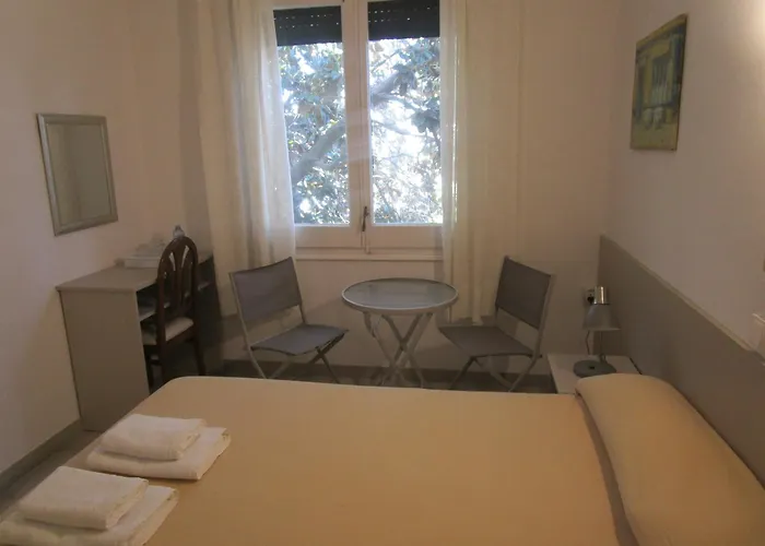 Hotel Apartaments Gesoria Porta Ferrada