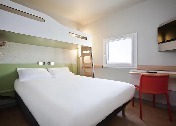 ibis budget Pontault Combault RN4 Marne La Vallée