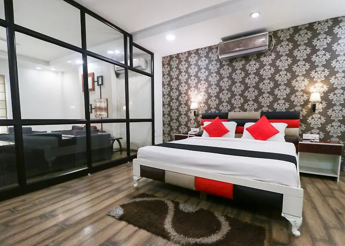 Oyo Hotel Gian Residency