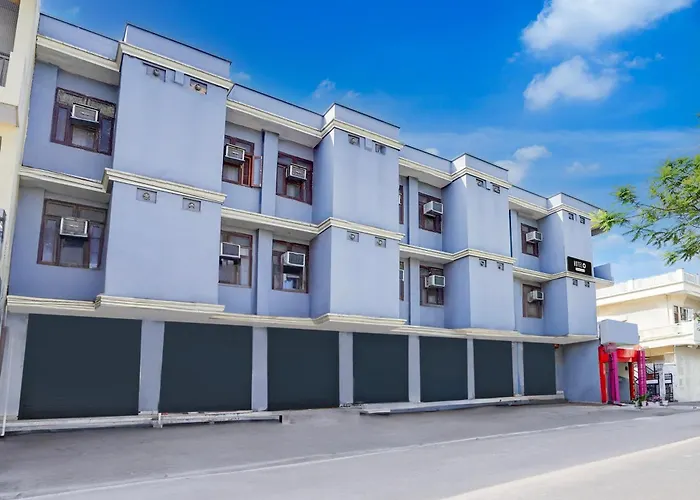 Super Hotel O Jwalapur Near Prem Ashram