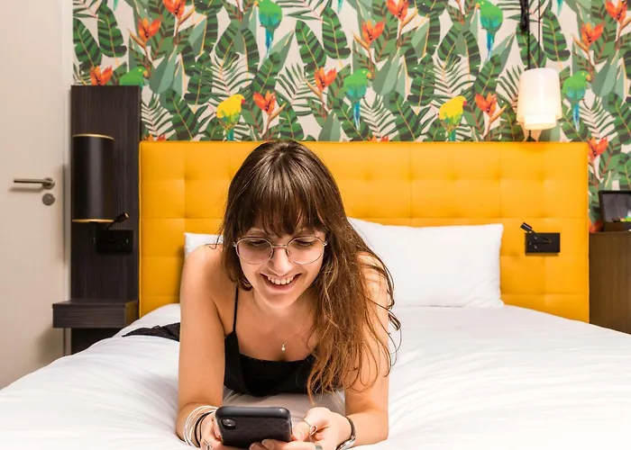 ibis Styles Puteaux Paris La Defense