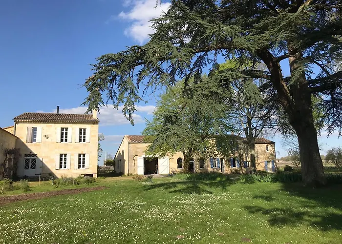 B&B Chateau Pierre De Lune Saint-Émilion