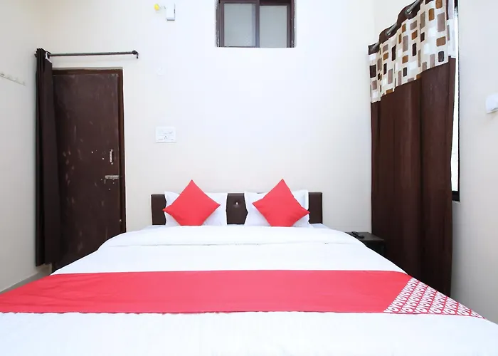 Oyo Hotel Shree Hari