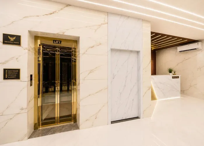 Hotel Eagle Grand Airport Zone