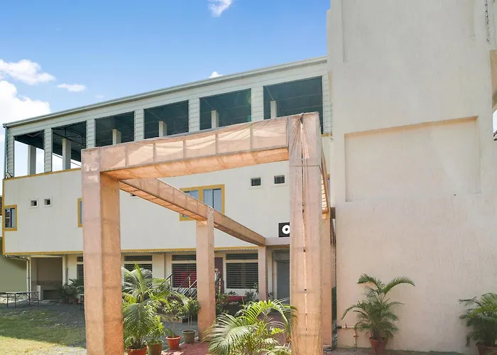 Super Hotel O Lalit And Marriage Garden