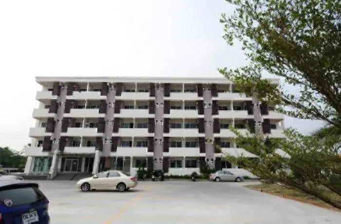 Home Place Lopburi Hotel
